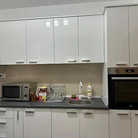 Fine Apartment